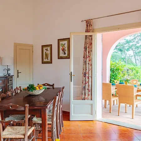מלון Tenuta Delle Ripalte 3*